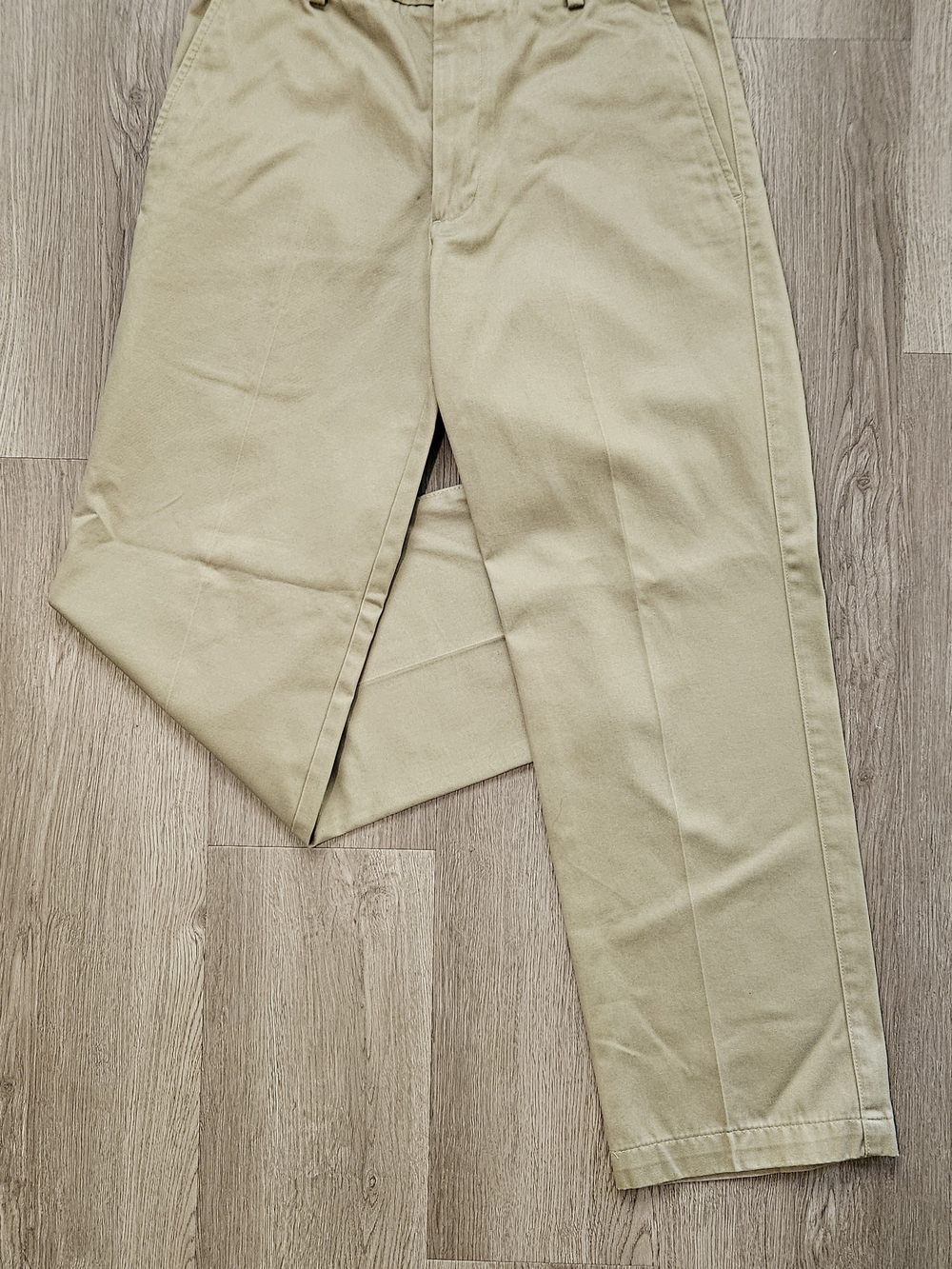 Dockers Classic Khaki Straight-Leg Fit Chinos - Tan 30x29, 30x30